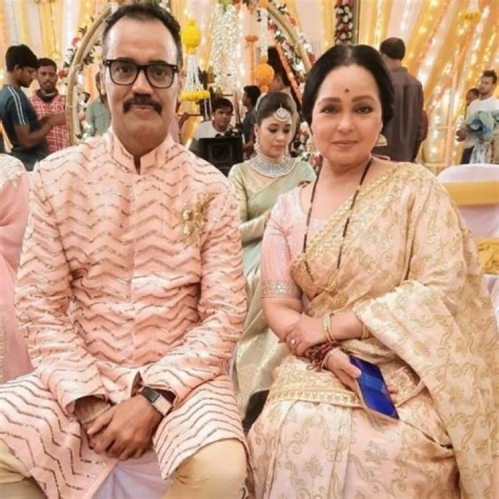 Adonna Khare Biography, Age, Height, Husband, Net Worth, Family