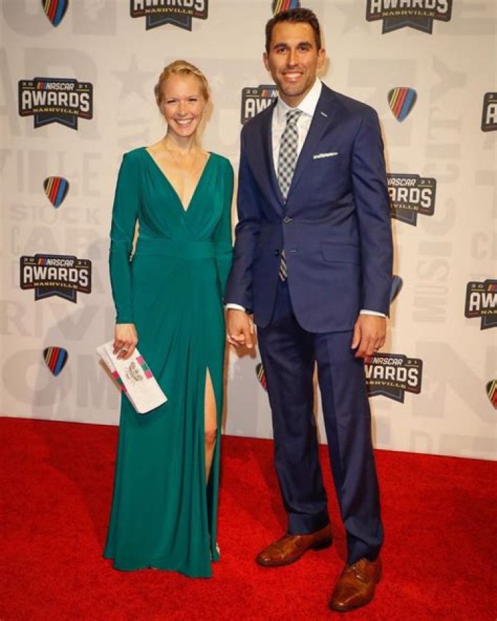 Aric Almirola Biography, Age, Height, Wife, Net Worth, Family