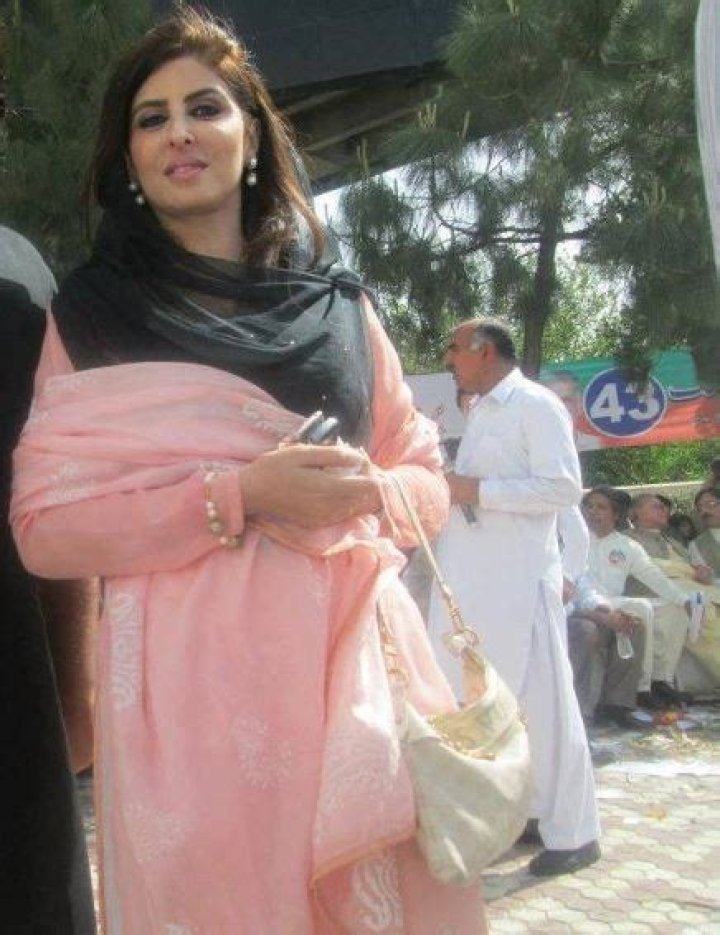 Ayla Malik Biography, Age, Height, Husband, Net Worth, Family