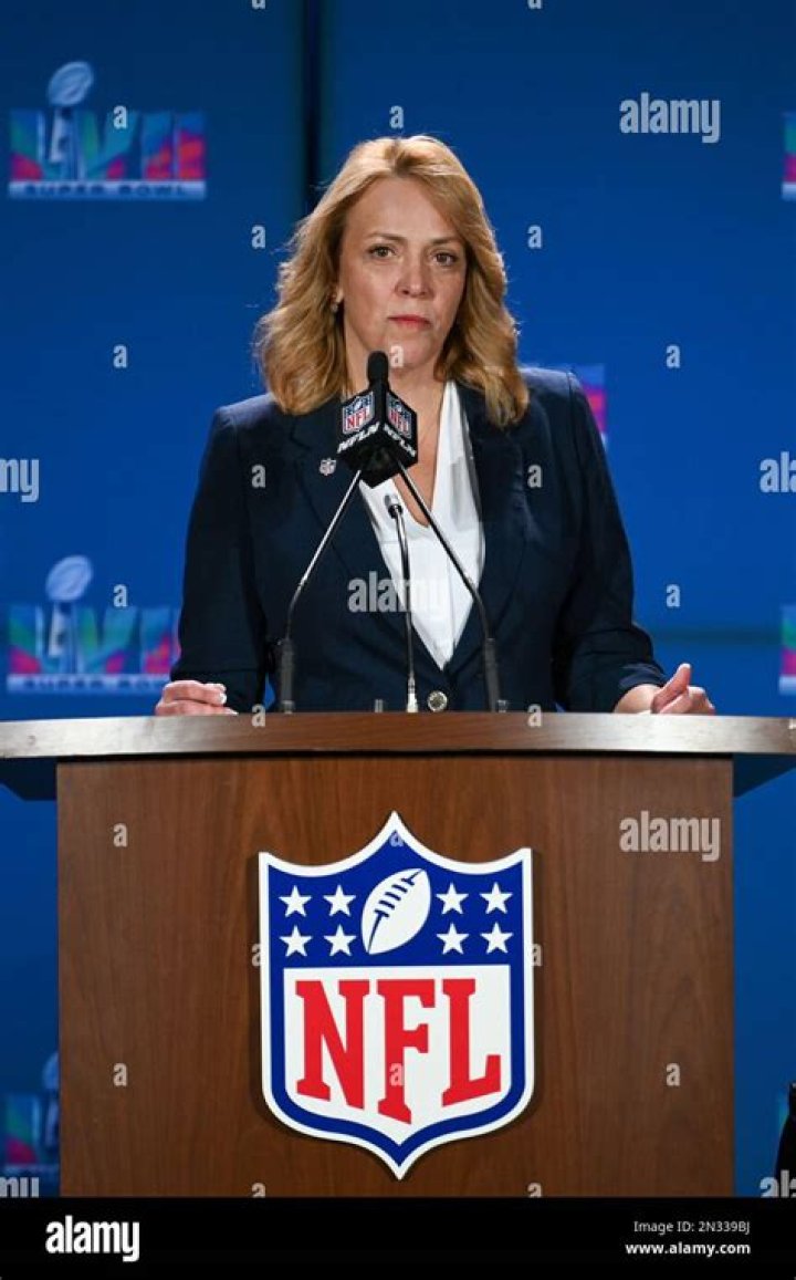 Cathy Lanier Biography, Age, Height, Husband, Net Worth, Family