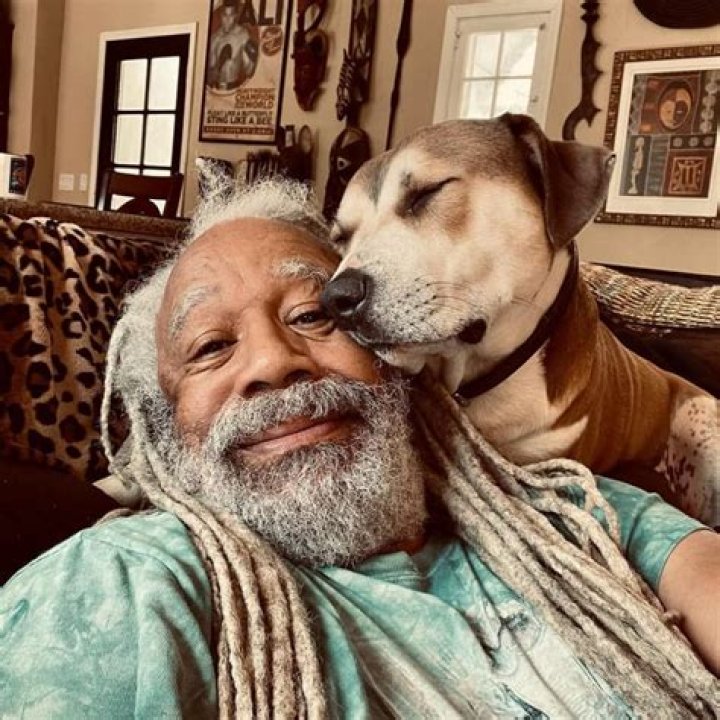 Dave Fennoy Biography, Age, Height, Wife, Net Worth, Family