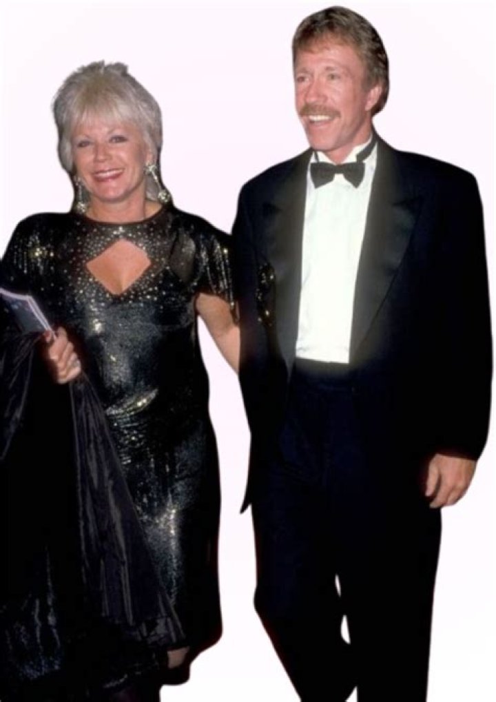 Derek Hough Biography, Age, Height, Wife, Net Worth, Family