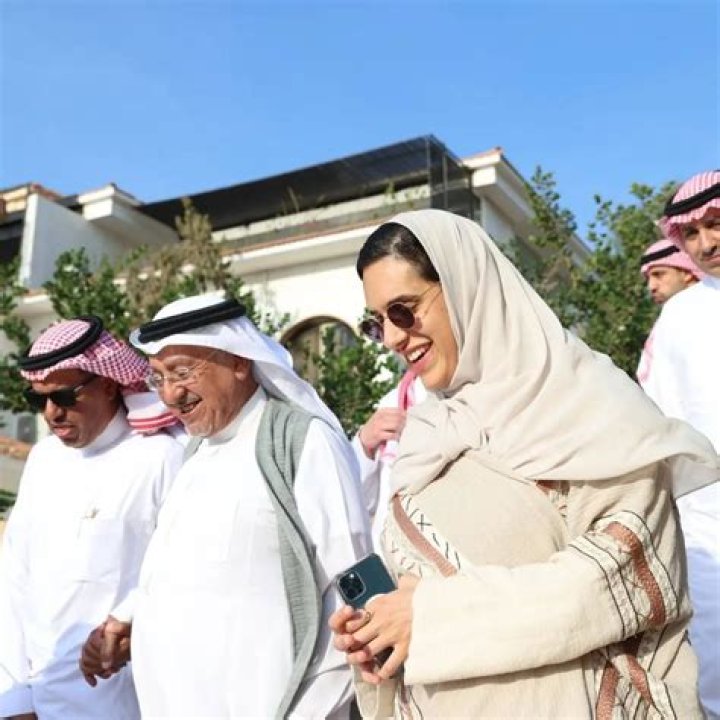 Haifa bint Faisal Al Saud Biography, Age, Height, Husband, Net Worth, Family
