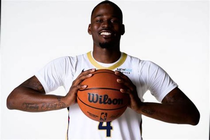 Javonte Green Biography, Age, Height, Wife, Net Worth, Family