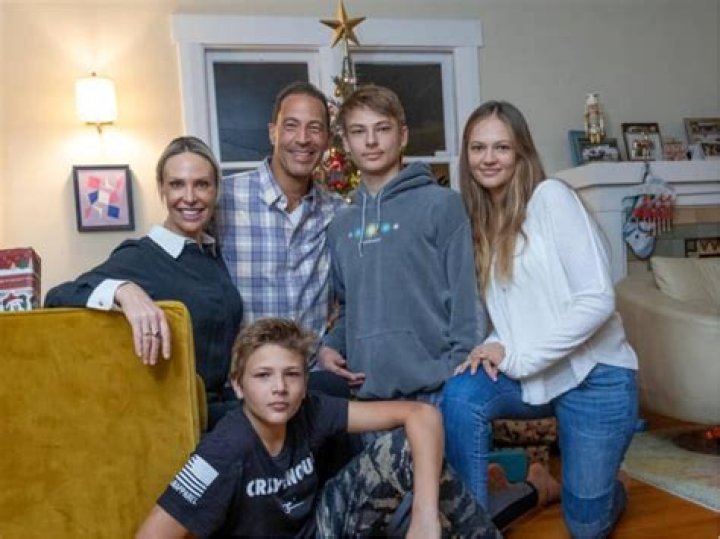 Jeffrey Goldberg Biography, Age, Height, Wife, Net Worth, Family