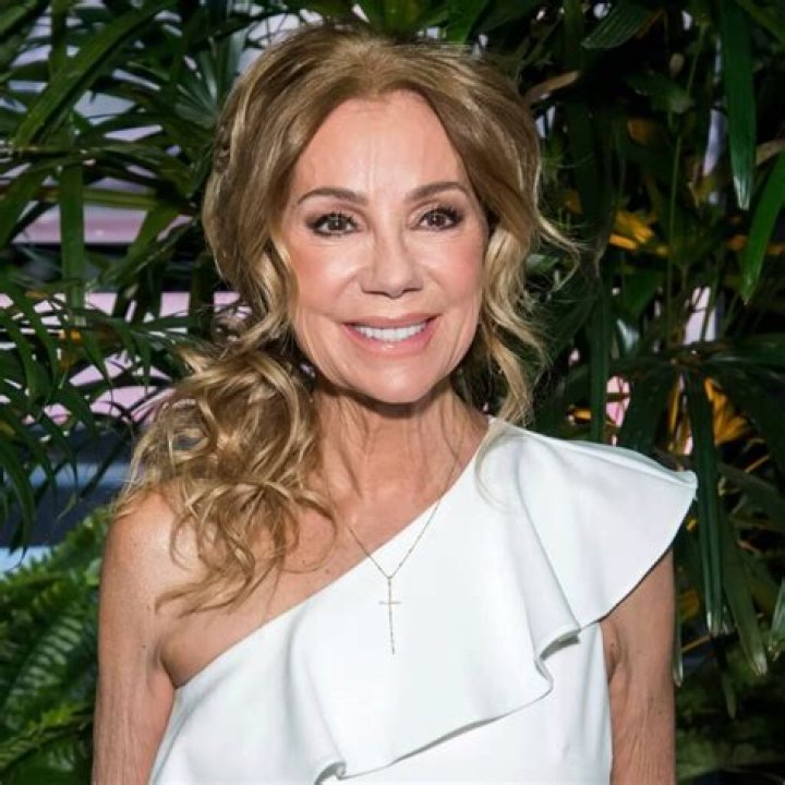 Kathie Browne Biography, Age, Height, Husband, Net Worth, Family
