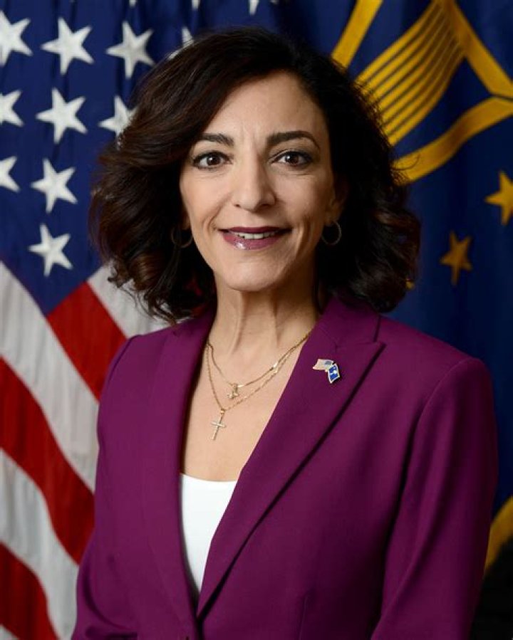 Katie Arrington Biography, Age, Height, Husband, Net Worth, Family