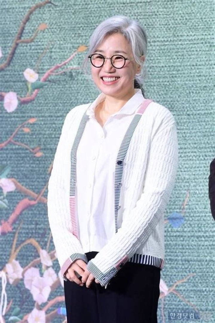 Kim Eun-sook Biography, Age, Height, Husband, Net Worth, Family