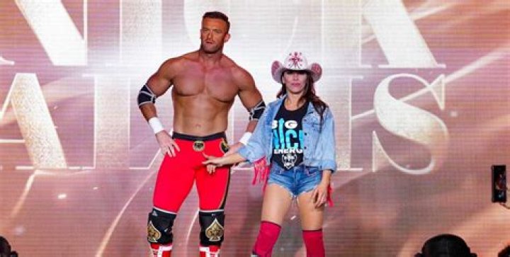 Mickie James Biography, Age, Height, Husband, Net Worth, Family
