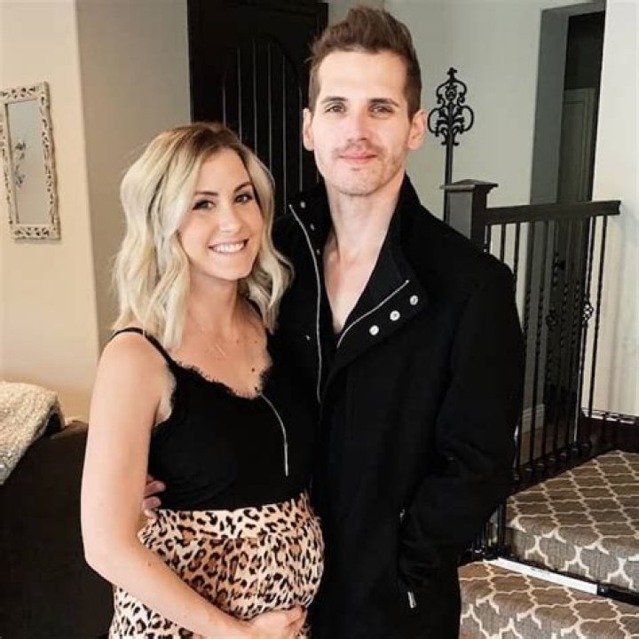 Mikey Way Biography, Age, Height, Wife, Net Worth, Family