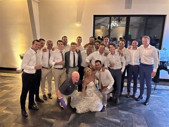 Neal Pionk Biography, Age, Height, Wife, Net Worth, Family