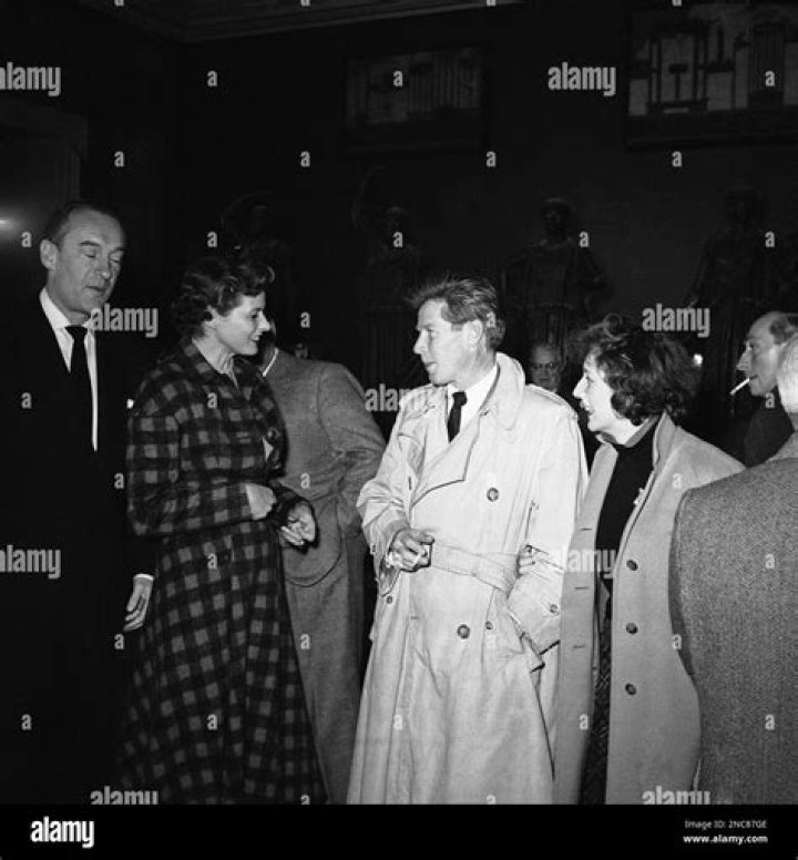 Richard Basehart Biography, Age, Height, Wife, Net Worth, Family