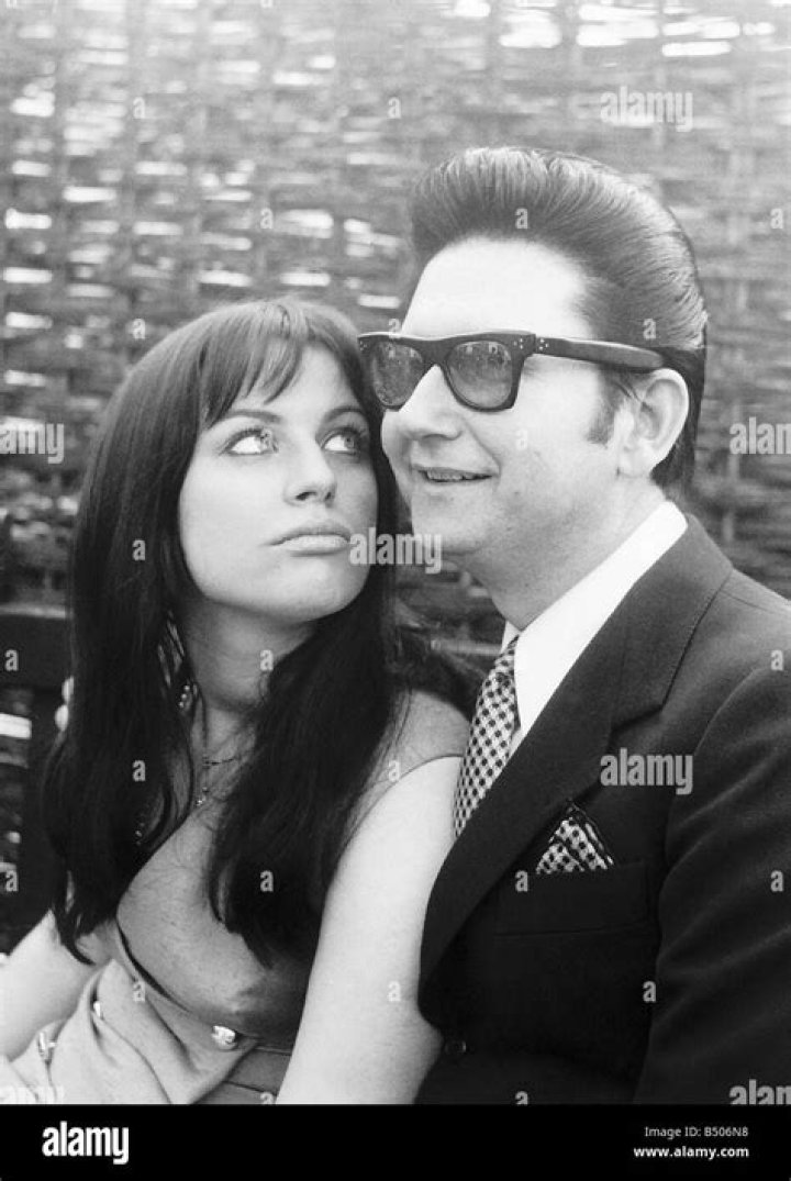 Roy Orbison Biography, Age, Height, Wife, Net Worth, Family