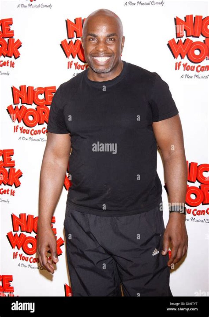 Stanley Wayne Mathis Biography, Age, Height, Wife, Net Worth, Family