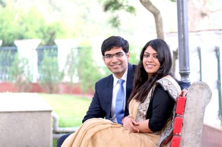 Sydney Batch Biography, Age, Height, Husband, Net Worth, Family