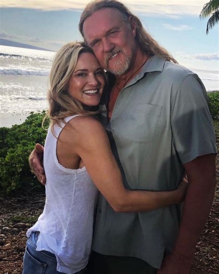 Victoria Pratt Biography, Age, Height, Husband, Net Worth, Family