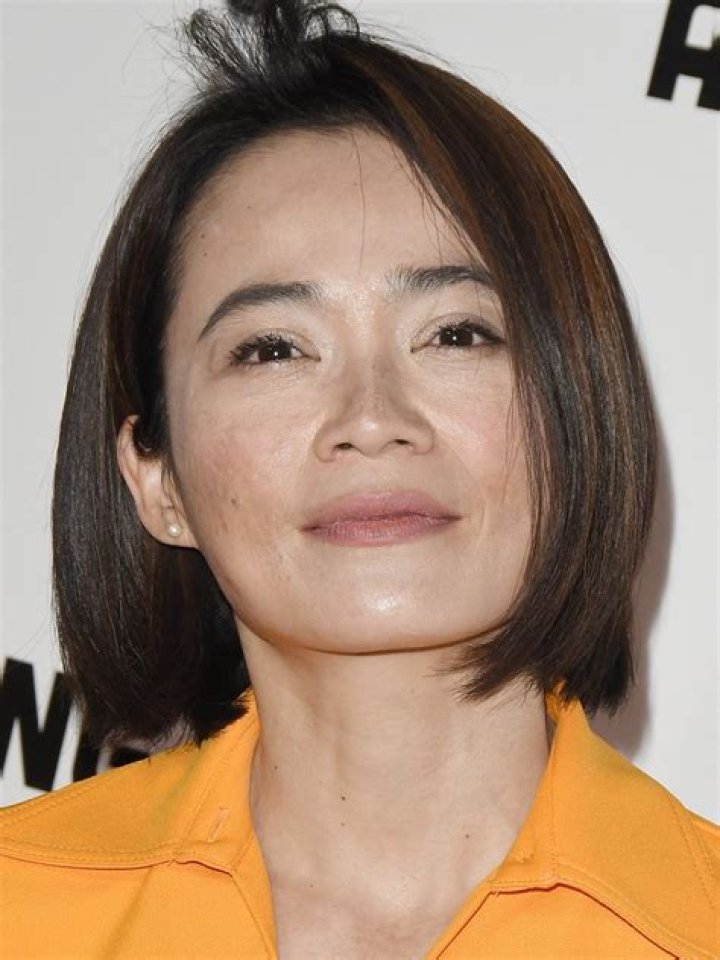 Yeo Yann Yann Biography, Age, Height, Husband, Net Worth, Family